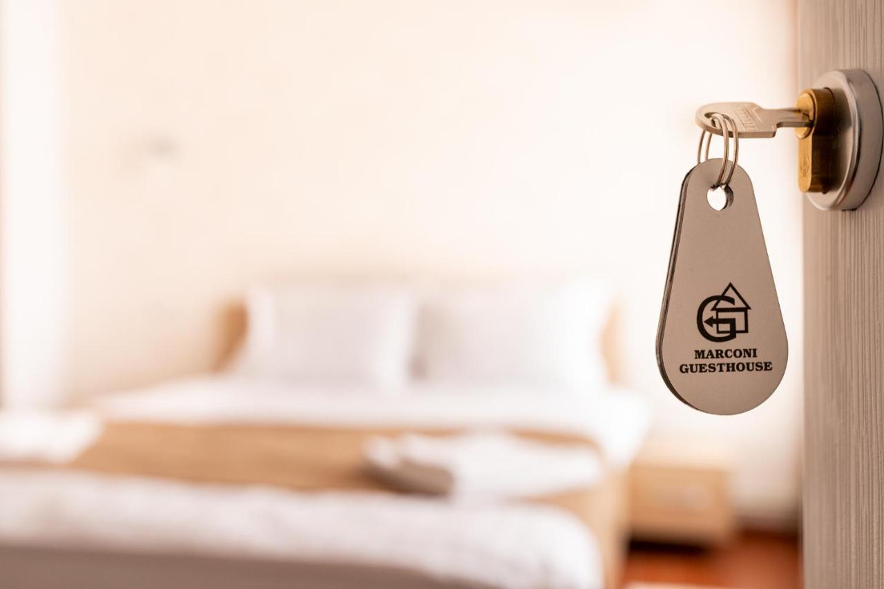 Marconi Guesthouse Хунедоара Экстерьер фото